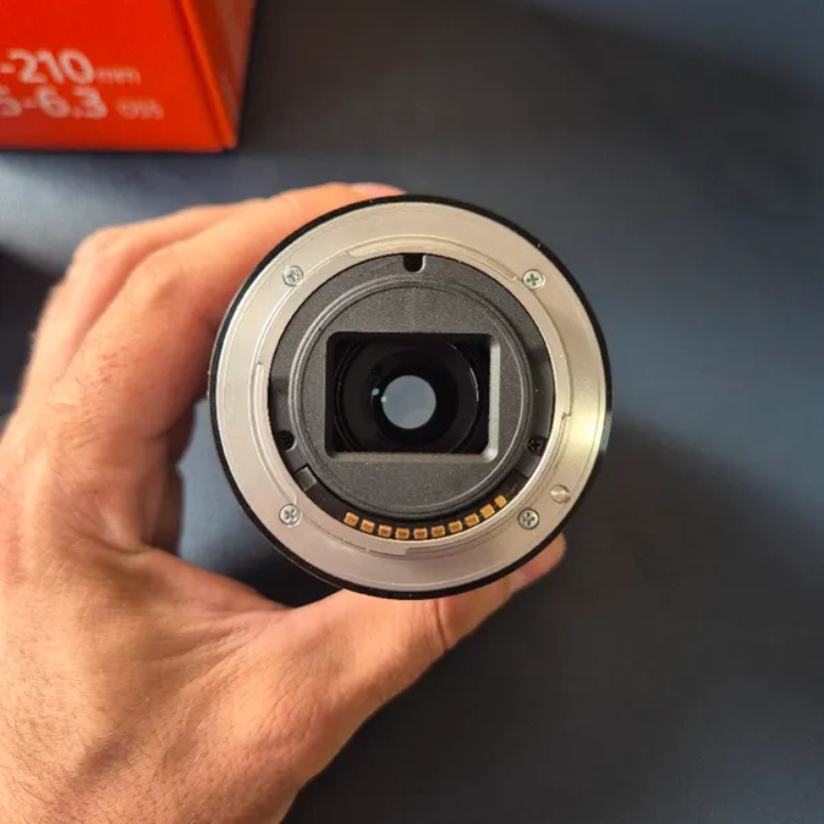 Objectif sony E 55-210mm F4.5-6.3oss